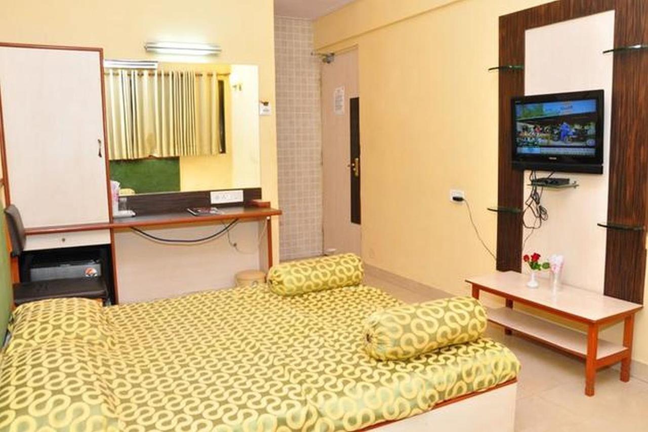 Hotel Siddhartha Bombaj Zewnętrze zdjęcie