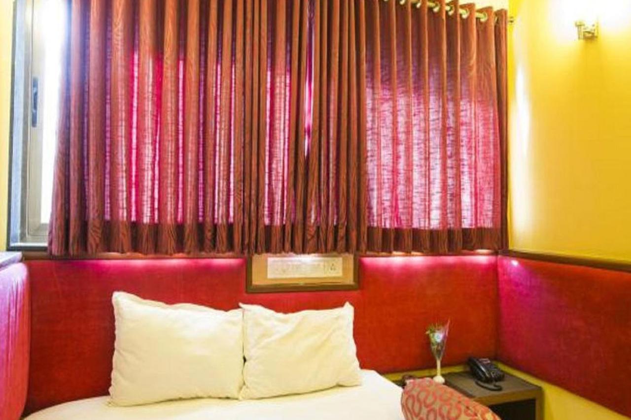Hotel Siddhartha Bombaj Zewnętrze zdjęcie